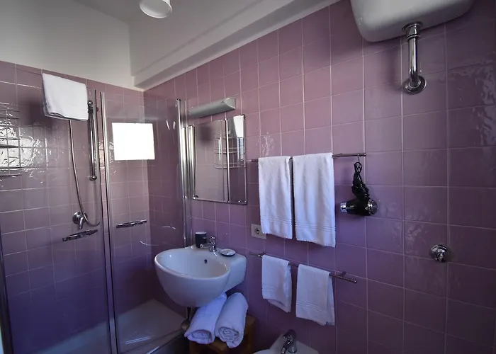 A فندق مبيت وإفطار 4*